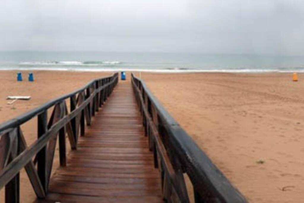 Splendido Appartamento Fronte Mare Vista Spiaggia - Prima Linea Mare Torrevieja Exterior foto