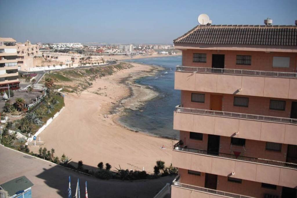 Splendido Appartamento Fronte Mare Vista Spiaggia - Prima Linea Mare Torrevieja Exterior foto
