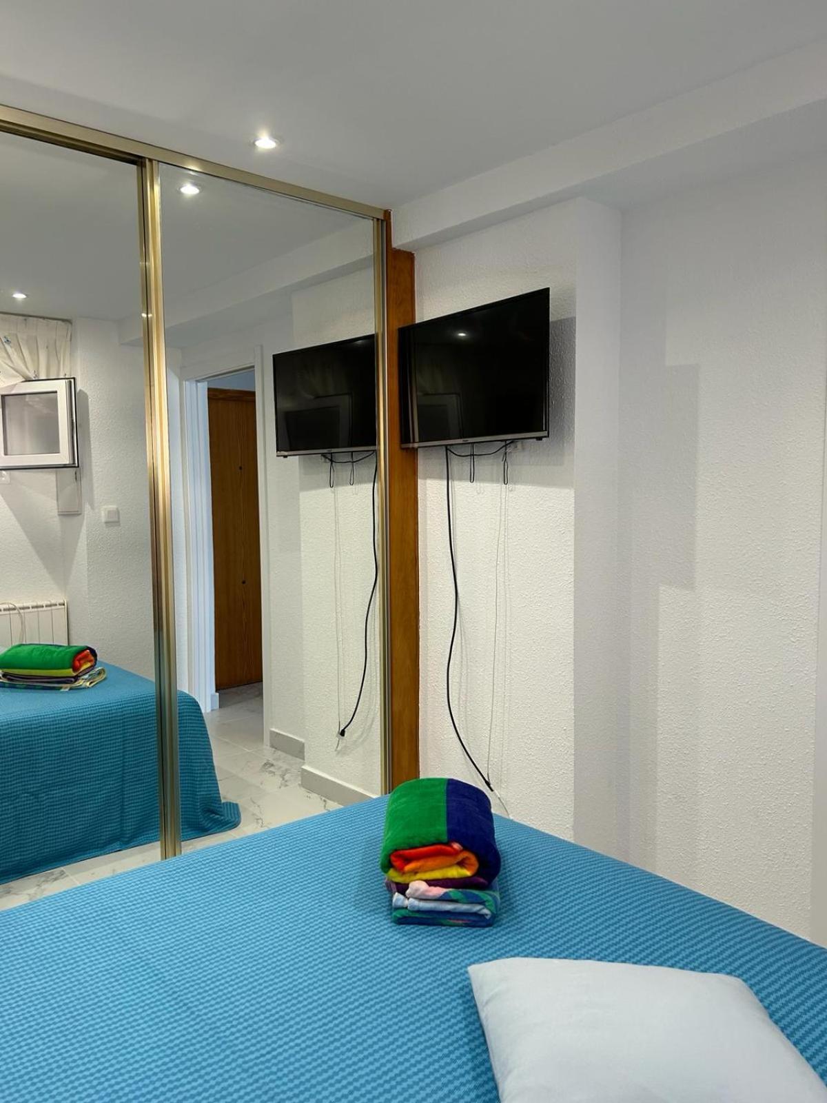 Splendido Appartamento Fronte Mare Vista Spiaggia - Prima Linea Mare Torrevieja Exterior foto